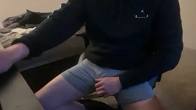 Snapshot of zadddy781 chatting on 14, 12, 2025 zadddy781 online show from 14, 12, 2025