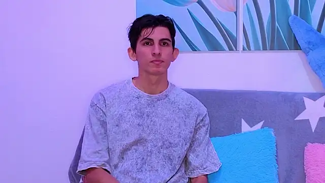 Ana and Leo online show from 6, 2, 2026