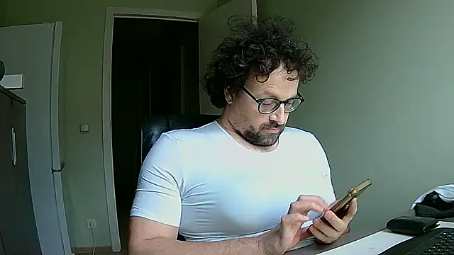 littlehairyman online show from 15, 1, 2026