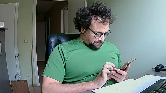 littlehairyman online show from 6, 11, 2025