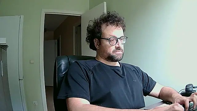 littlehairyman online show from 3, 10, 2025