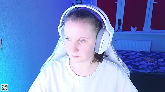 mon lola online show from 10, 10, 2025