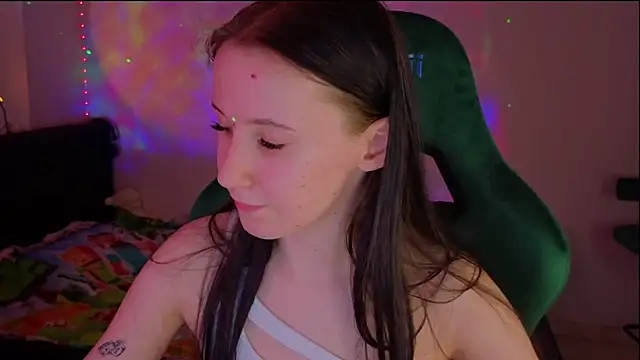 mon lola online show from 16, 3, 2025