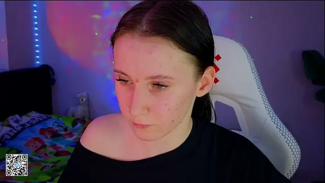 mon lola online show from 13, 3, 2025