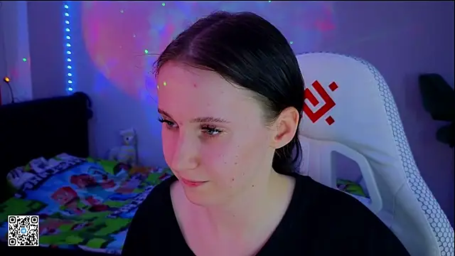 mon lola online show from 13, 3, 2025