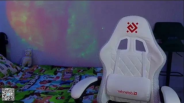 mon lola online show from 14, 3, 2025