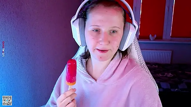 mon lola online show from 28, 9, 2025