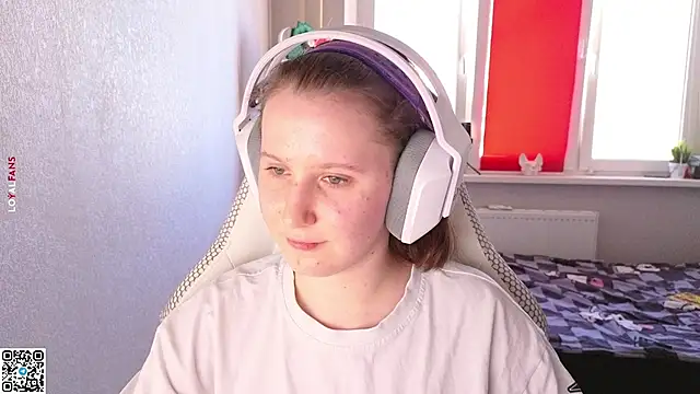 mon lola online show from 24, 9, 2025