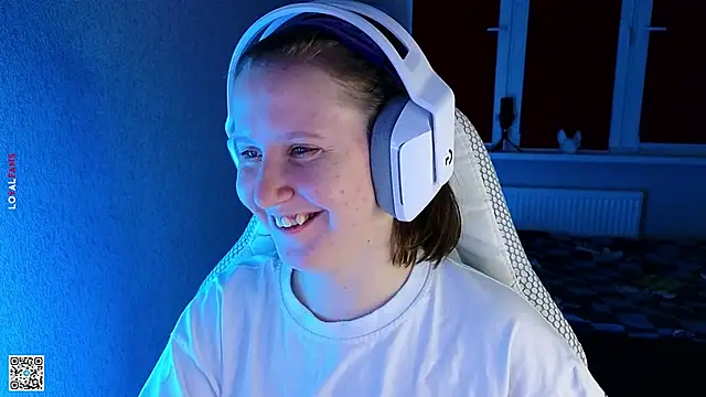 mon lola online show from 2, 10, 2025