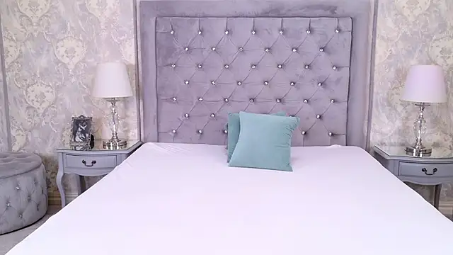 Snapshot of LexiRiley chatting on 2, 10, 2025 LexiRiley online show from 2, 10, 2025