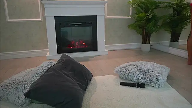 Snapshot of MyaBlack chatting on 8, 7, 2026 MyaBlack online show from 8, 7, 2026