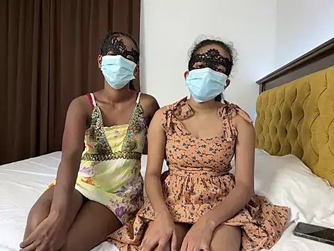 Tatoo girl online show from 9, 3, 2025