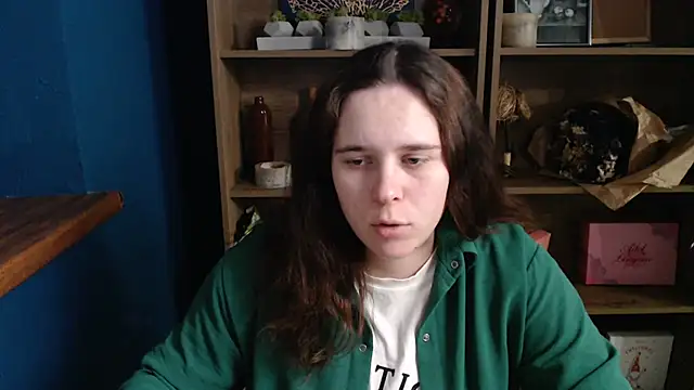 mini girly online show from 22, 10, 2025