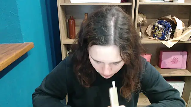 mini girly online show from 16, 10, 2025