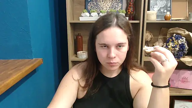 mini girly online show from 29, 9, 2025