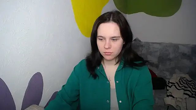 mini girly online show from 6, 1, 2026