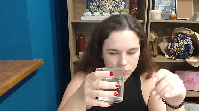 mini girly online show from 24, 9, 2025