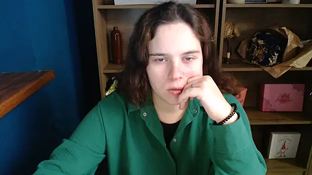 mini girly online show from 21, 10, 2025