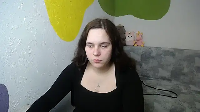 mini girly online show from 10, 11, 2025