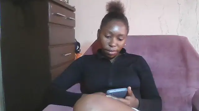 Hotdaily04 online show from 24, 9, 2025