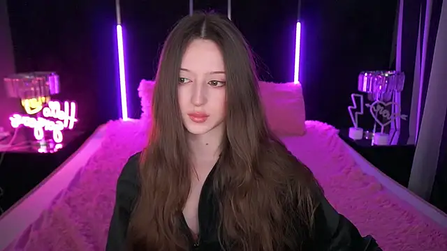 Marmeladkaaa online show from 7, 10, 2025