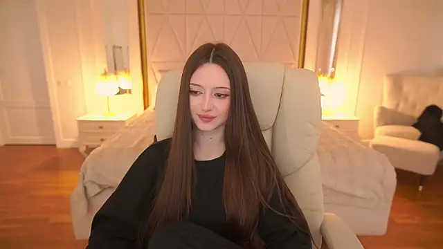 Marmeladkaaa online show from 5, 12, 2025