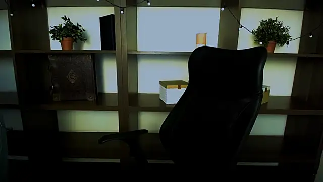 Lexi Jous online show from 7, 3, 2025