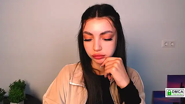 Lexi Jous online show from 17, 9, 2025