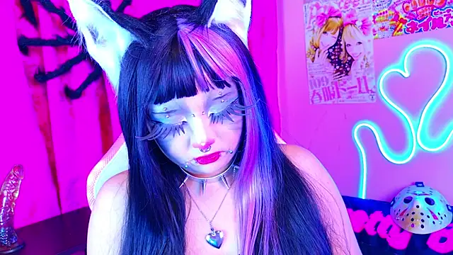 LaytonBox online show from 14, 3, 2025