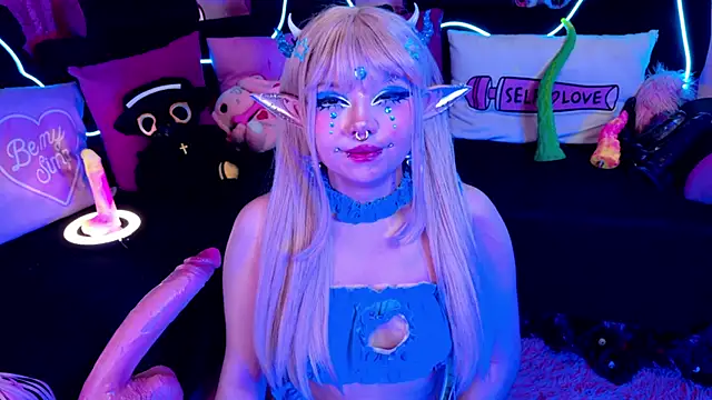 LaytonBox online show from 22, 9, 2025