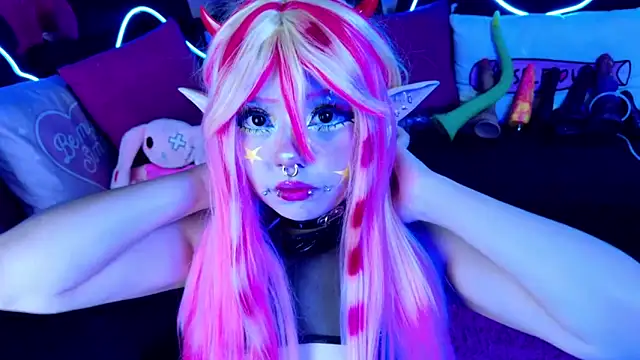 LaytonBox online show from 16, 9, 2025