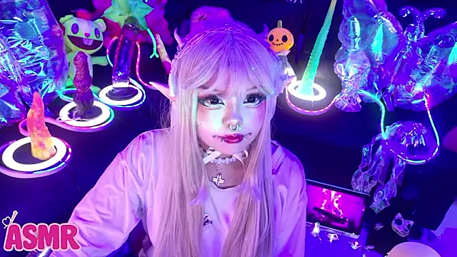 LaytonBox online show from 3, 2, 2026