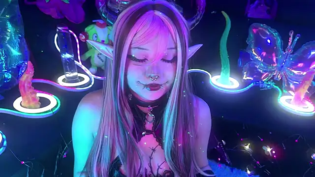 LaytonBox online show from 16, 4, 2026