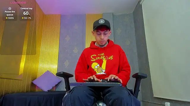 Axel tay online show from 5, 11, 2025