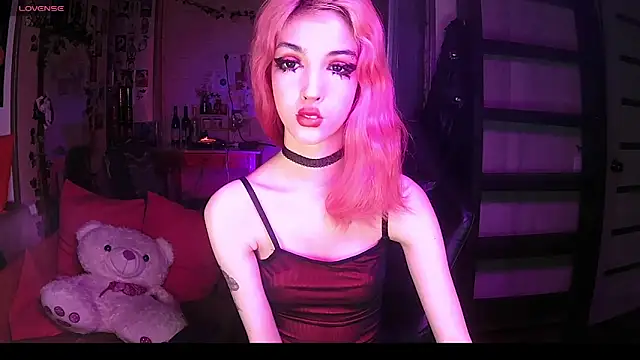 Ink  pleasure online show from 7, 10, 2025