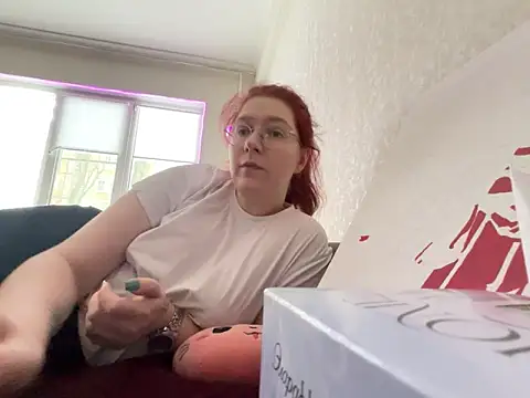 LesyaOxi online show from 12, 2, 2025