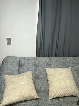 Jullya x online show from 9, 6, 2026