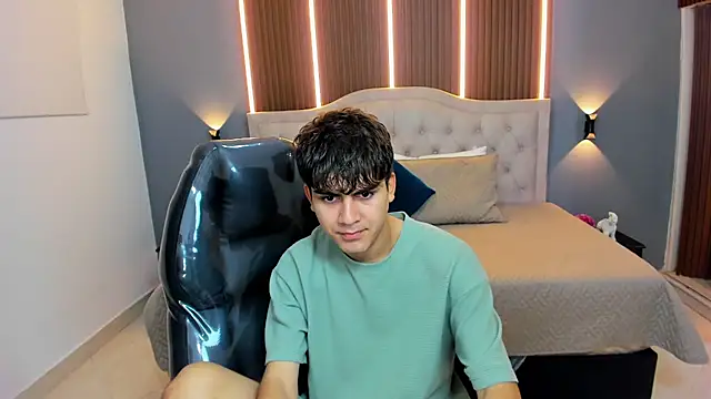 Tommy18   online show from 30, 11, 2025