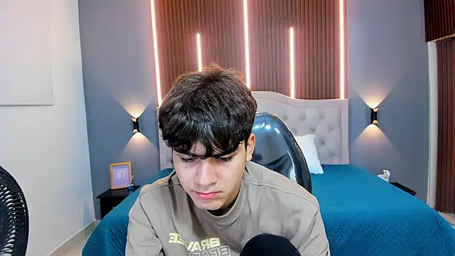 Tommy18   online show from 21, 9, 2025