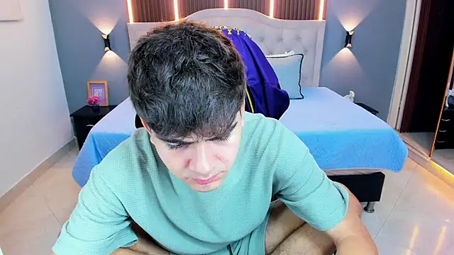 Snapshot of Tommy18__ chatting on 25, 2, 2026 Tommy18 online show from 25, 2, 2026