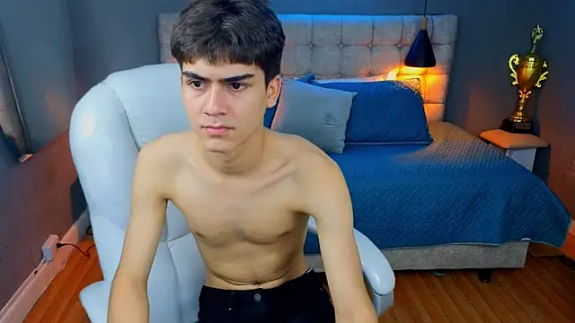 Tommy18   online show from 18, 3, 2025