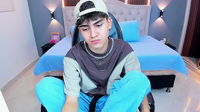 Tommy18   online show from 25, 4, 2026