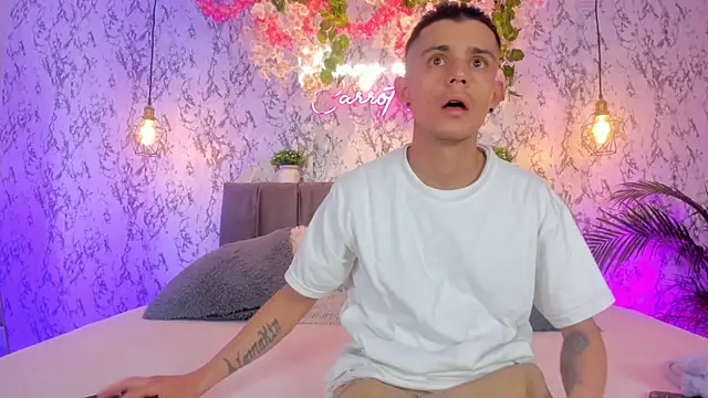 Bonny and carrot online show from 24, 3, 2026