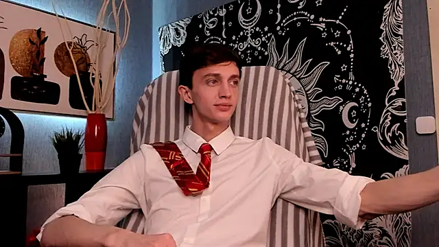 John Weasley online show from 9, 1, 2025