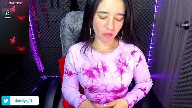 lilihot  online show from 13, 3, 2025