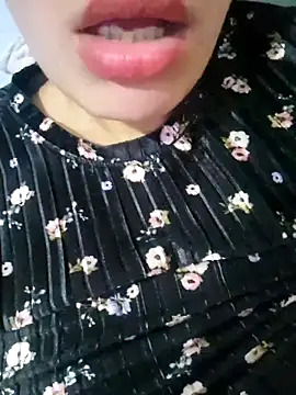 nonalona199999 online show from 28, 2, 2025