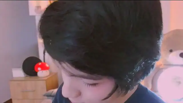 Snapshot of AllanYong18 chatting on 28, 3, 2026 AllanYong18 online show from 28, 3, 2026