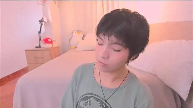 Snapshot of AllanYong18 chatting on 8, 2, 2026 AllanYong18 online show from 8, 2, 2026