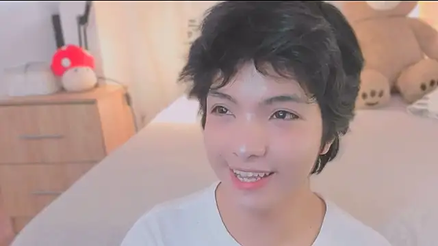 Snapshot of AllanYong18 chatting on 21, 2, 2026 AllanYong18 online show from 21, 2, 2026