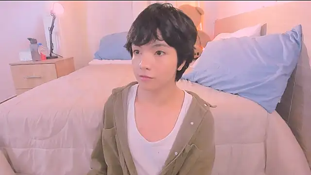 AllanYong18 online show from 29, 11, 2025